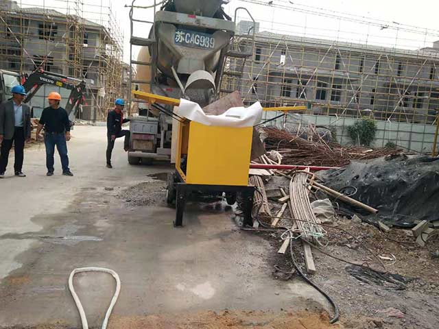 小型細(xì)石混凝土泵施工 小型細(xì)石混凝土泵施工